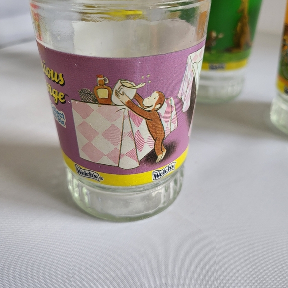 Vintage Curious George Welches Juice Glasses - Picture 5 of 8